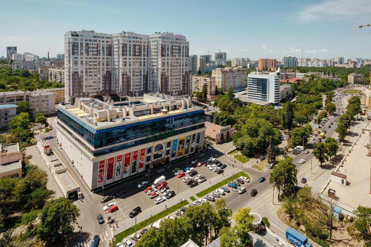 Grey Apartment In 14 Floor Одесса Экстерьер фото